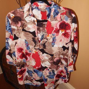Ladies Entro Floral Hawaiin style blouse - top - shirt    Size M   Short Sleeve